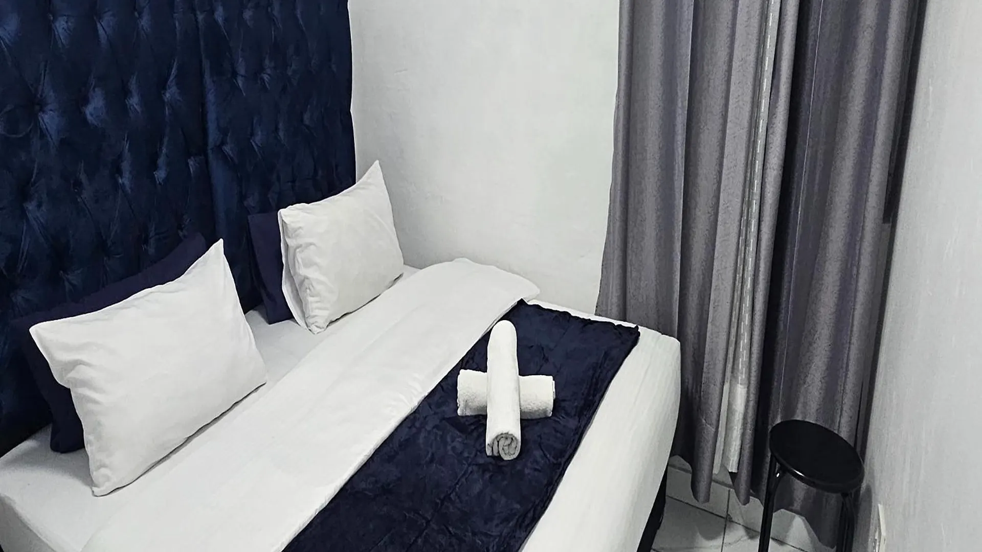 Goshen Lodge Fitzroy Cape Town